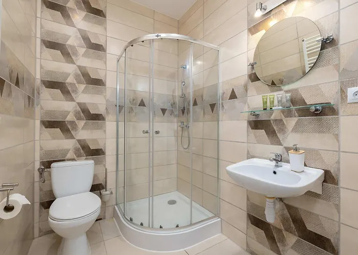 Spacious Tarsis In By Renters * קולובז'ג