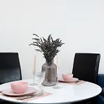Spacious Tarsis In By Renters * Kołobrzeg
